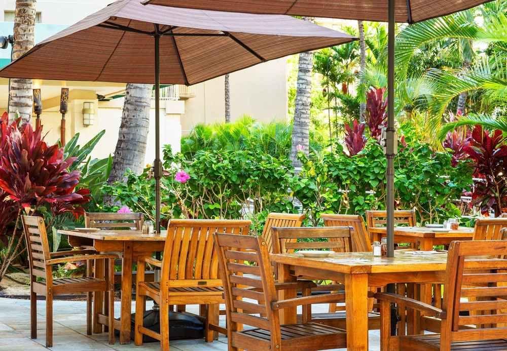 Courtyard By Marriott Waikiki Beach Хонолулу Екстериор снимка