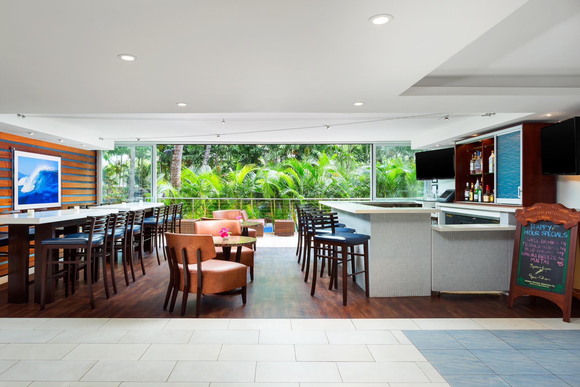 Courtyard By Marriott Waikiki Beach Хонолулу Екстериор снимка
