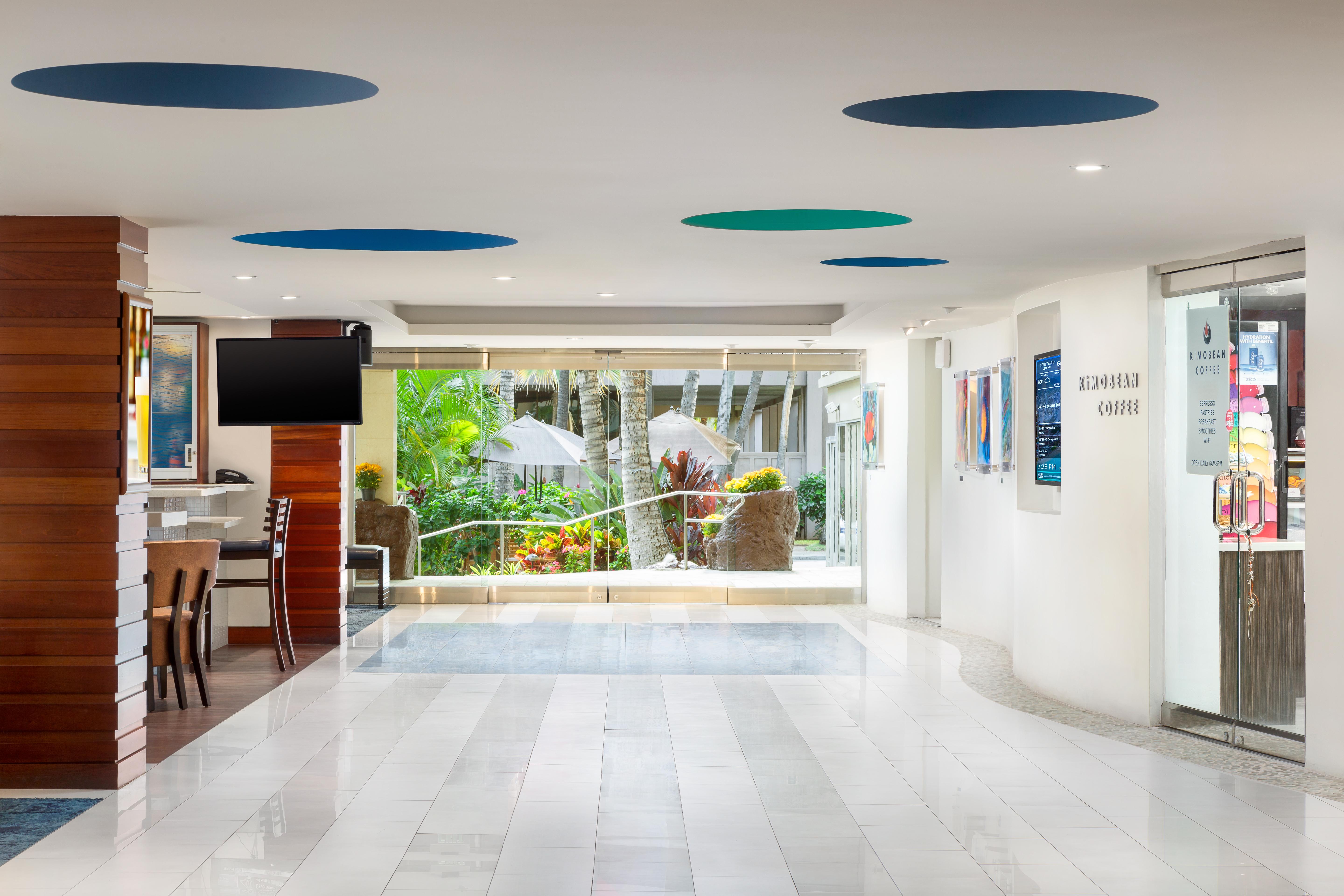 Courtyard By Marriott Waikiki Beach Хонолулу Екстериор снимка
