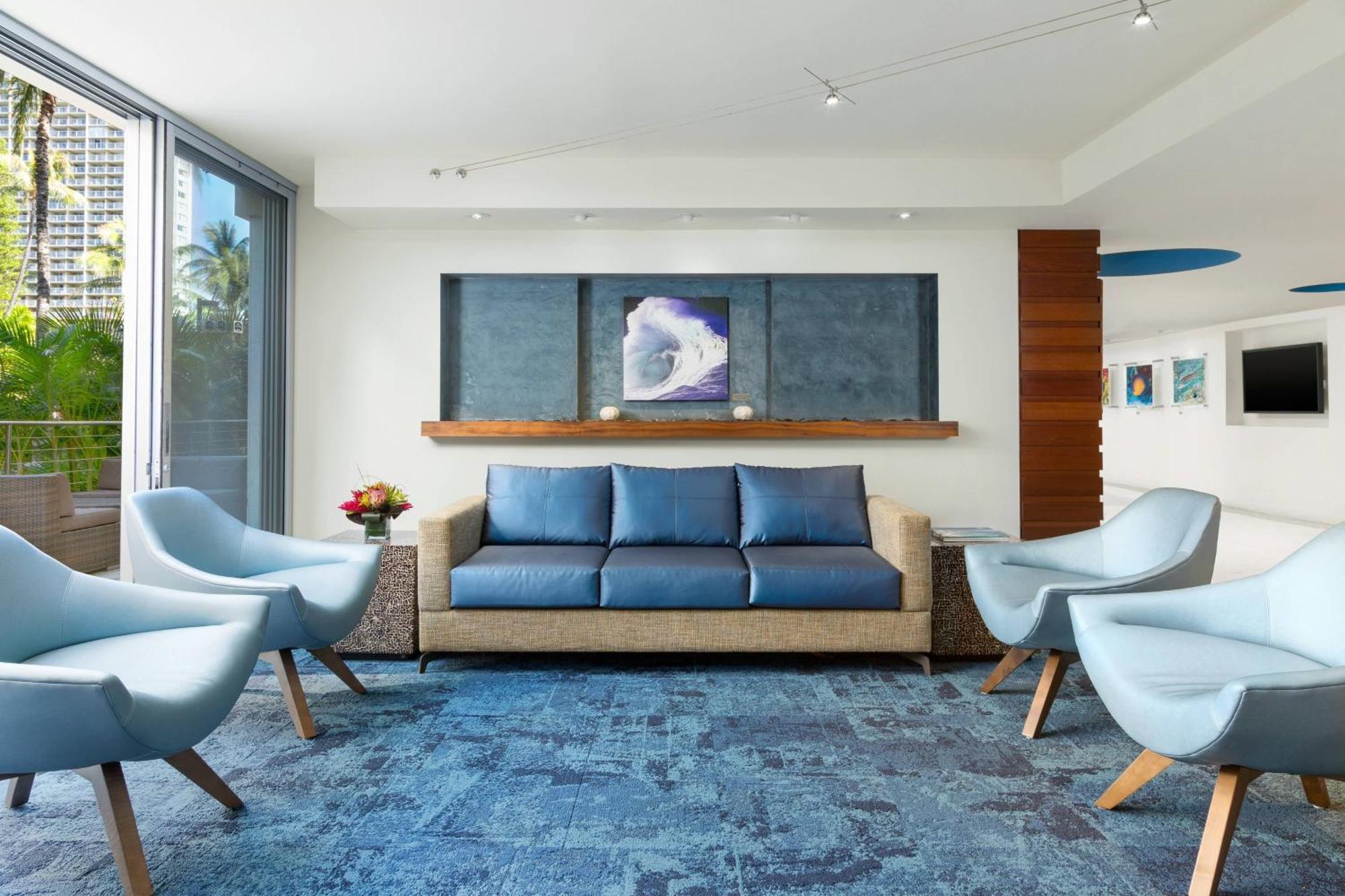 Courtyard By Marriott Waikiki Beach Хонолулу Екстериор снимка