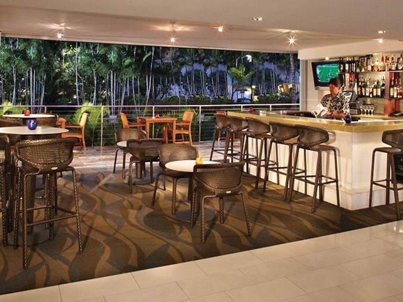 Courtyard By Marriott Waikiki Beach Хонолулу Ресторант снимка